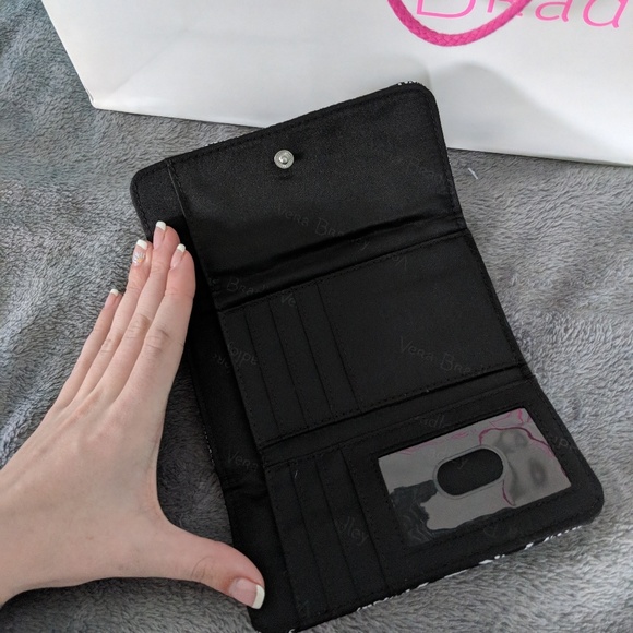 🖤Vera Bradley Wristlet🖤 - Picture 4 of 7